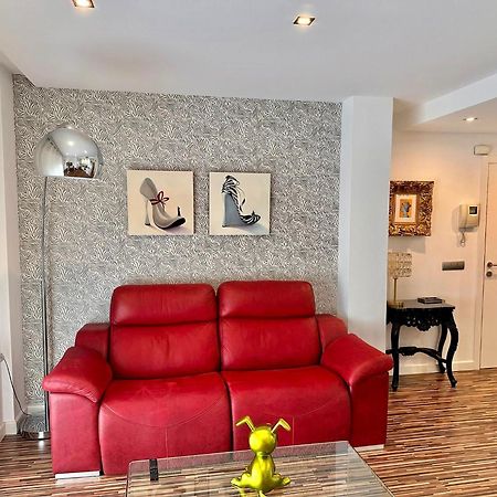 Apartamento Centrico Con Plaza De Garaje Y Piscina Leilighet Murcia Eksteriør bilde
