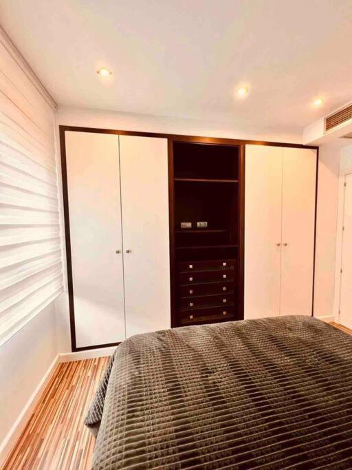 Apartamento Centrico Con Plaza De Garaje Y Piscina Leilighet Murcia Eksteriør bilde
