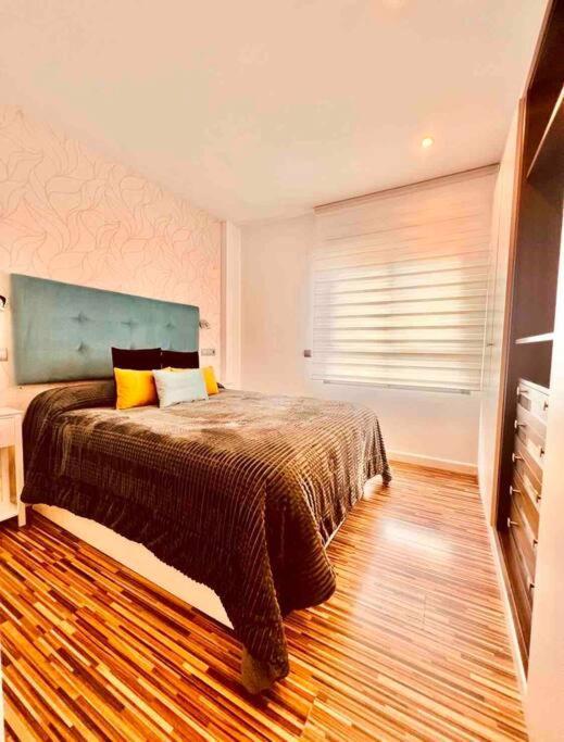Apartamento Centrico Con Plaza De Garaje Y Piscina Leilighet Murcia Eksteriør bilde