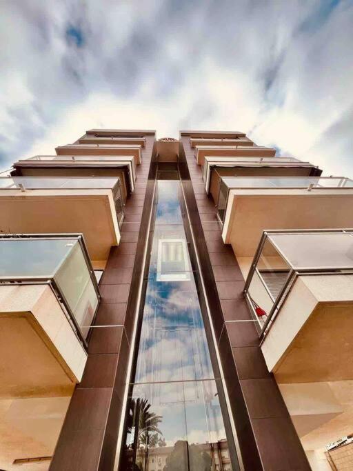 Apartamento Centrico Con Plaza De Garaje Y Piscina Leilighet Murcia Eksteriør bilde